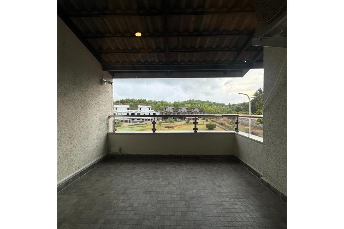 Hotel Sadhana Executive Dāpoli Esterno foto